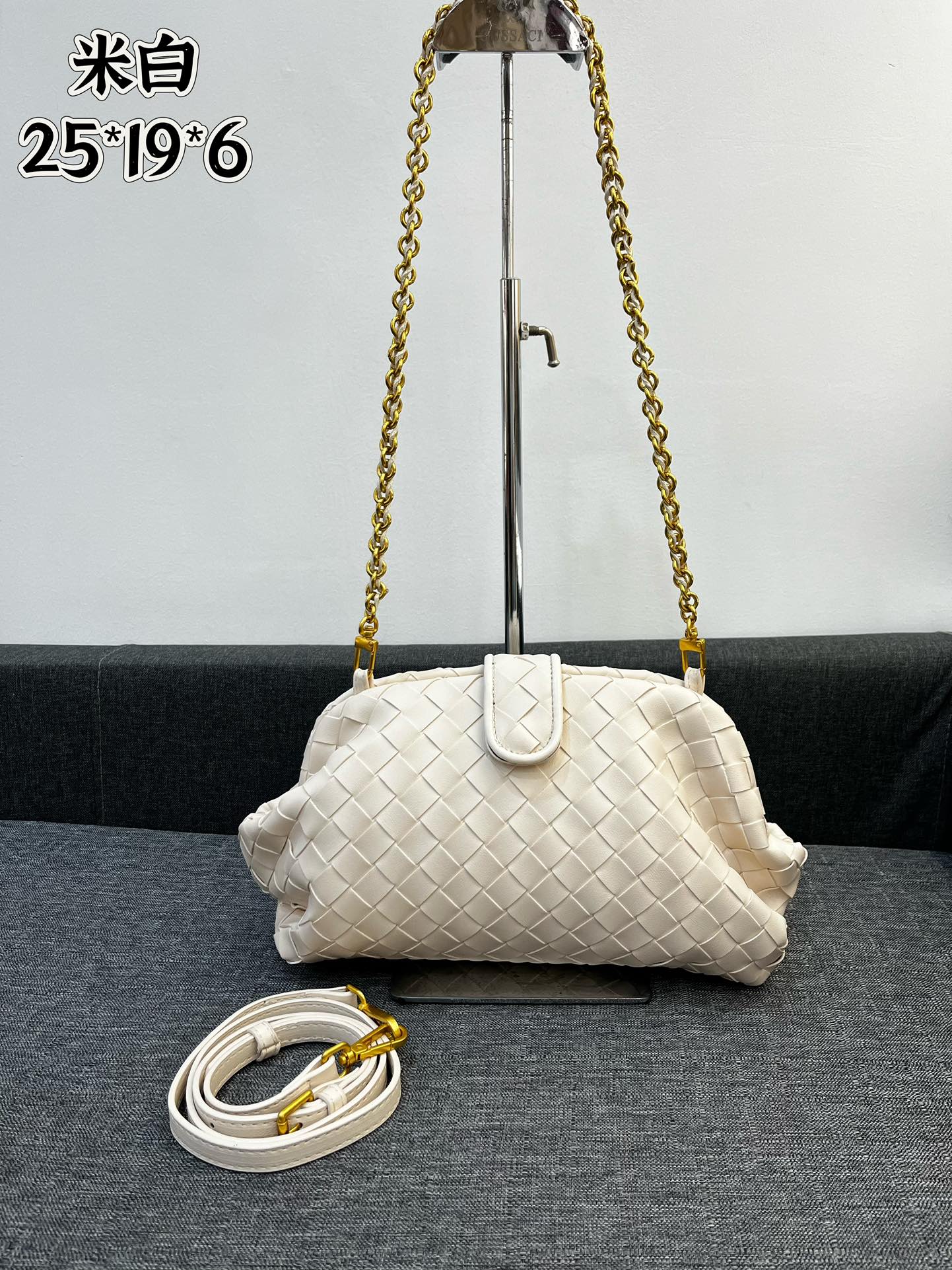 Bottega Veneta BV bag 21